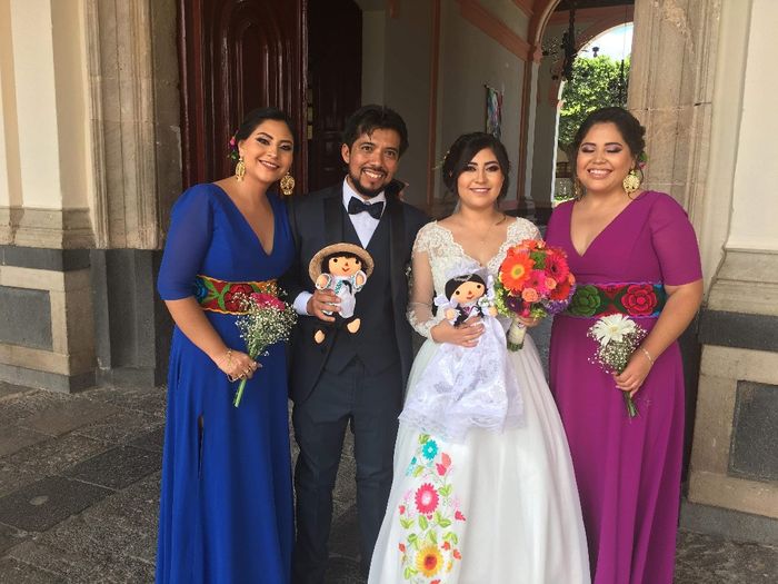 Simón Dice: Muestren el look de sus damas! 9