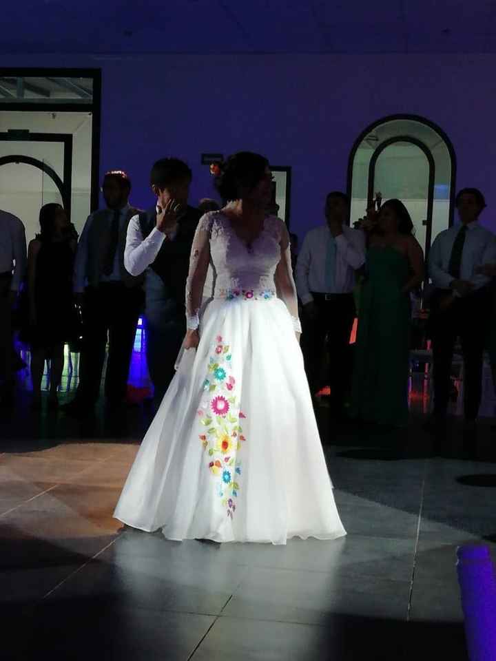 AMÉ MI VESTIDO