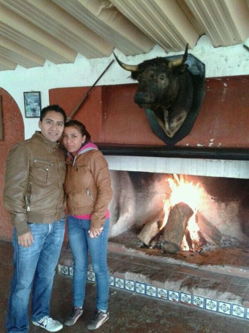 Presuman a su prometido!! - 1