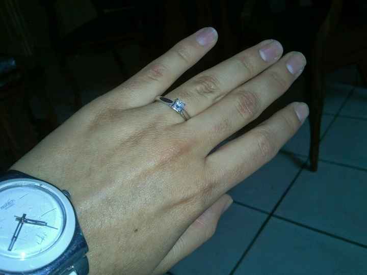 Mi anillo de compromiso - 1