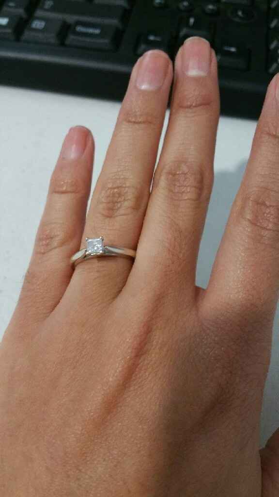 Chicas presumen sus anillos de compromiso!!!!  el mio ya lo mande hacer cuando lo tenga listo lo ens