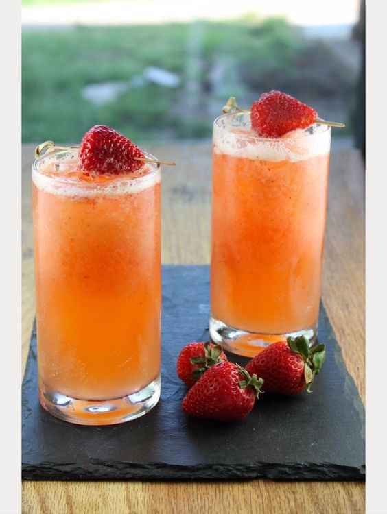 cooler de fresa y mango