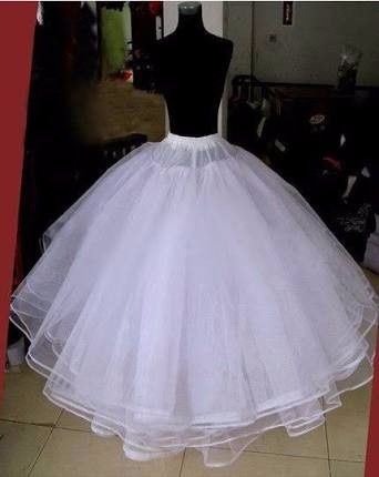 Crinolina de tul