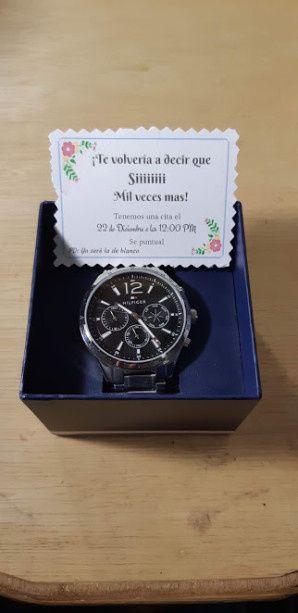 Su Reloj y la notita 