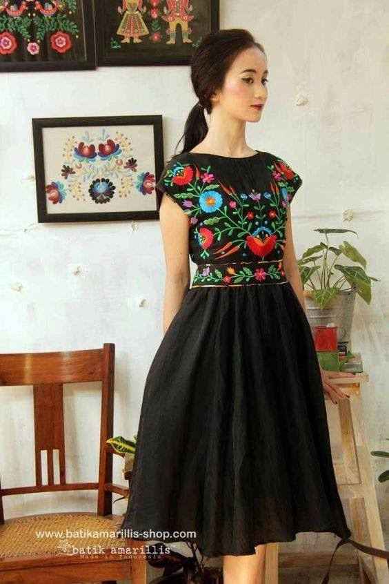 Vestido de mis damas, solo que en otro color