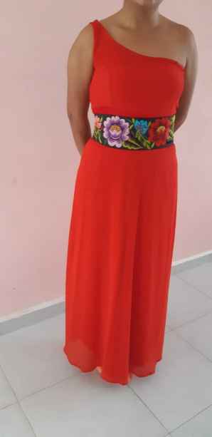 Vestido de damas (En azul Rey) 