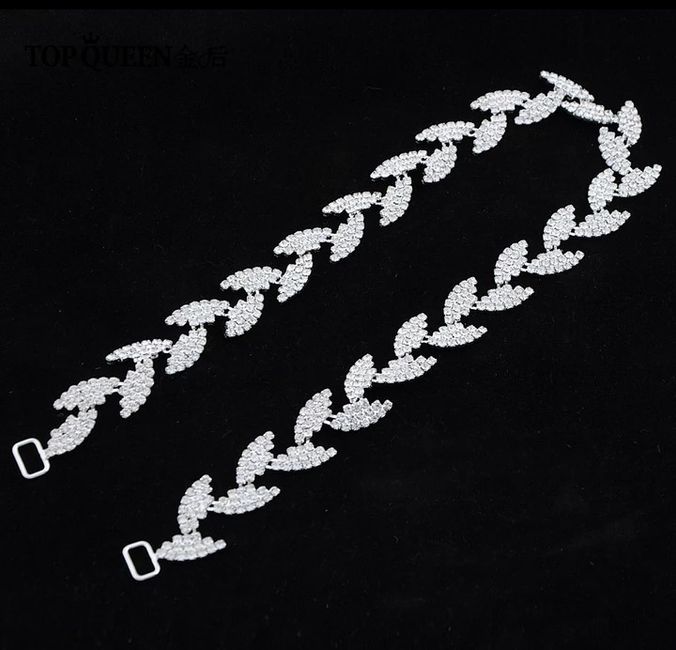 Qué tal zapatillas negras? - 2