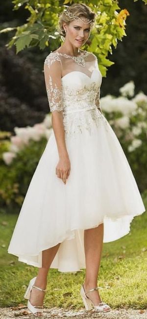 Vestido de corte asimétrico - 4