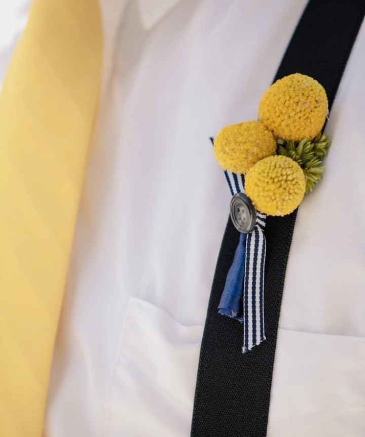 Boutonniere con color Amarillo 🌻 - 14