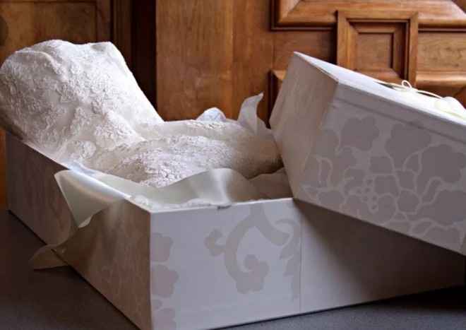 Cómo viajar en avión con tu Vestido de Novia - 2