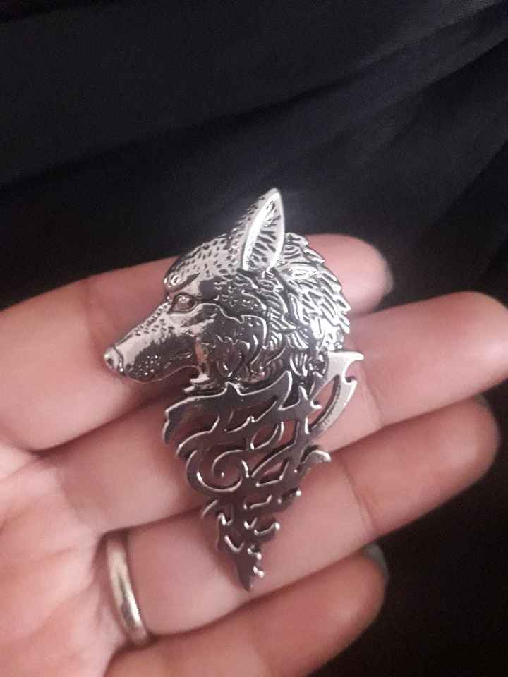 Llegaron buotonniere y mancuernillas estilo Game of Thrones de Alliexpress - 2