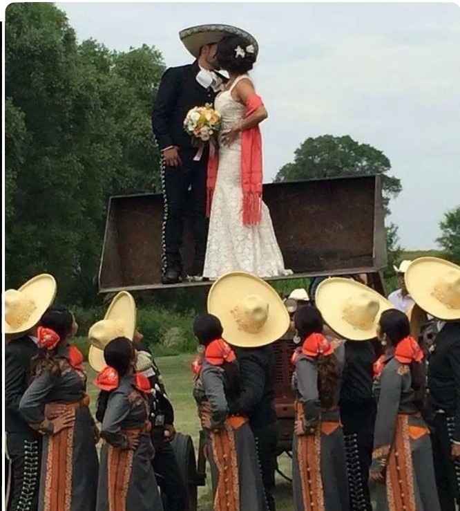 Caballeros estilo mexicano - 4