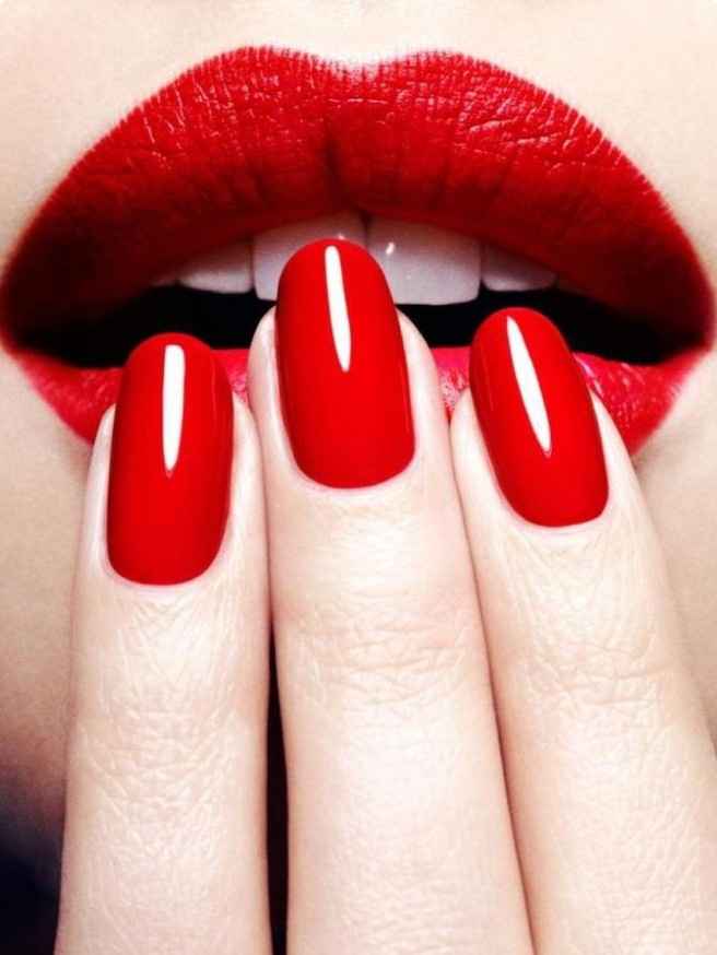 5 tonos de uñas para novias 💅 - 3