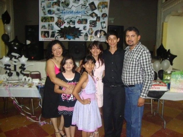 2010- XV años de mi hijo Gustavo