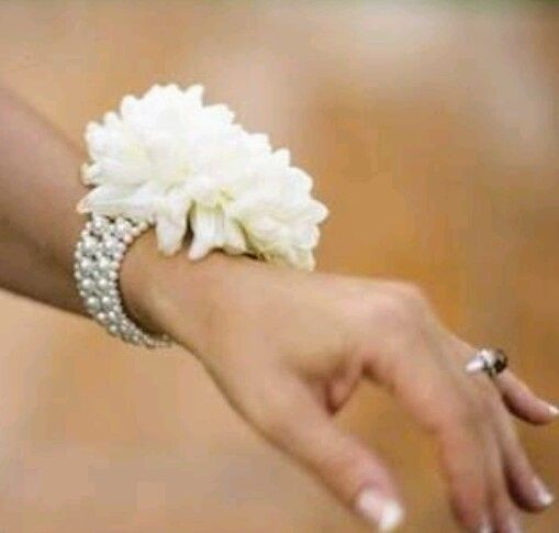 Distintivos para damas de Honor. Hazlos tú misma. 4