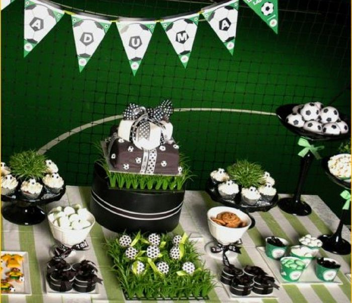 Mesa de dulces temática Fútbol 9