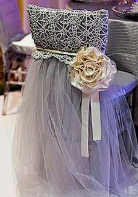 Flores gigantes decorativas en tu boda.así lucen en silla y cortina y así se hacen (diy) 36