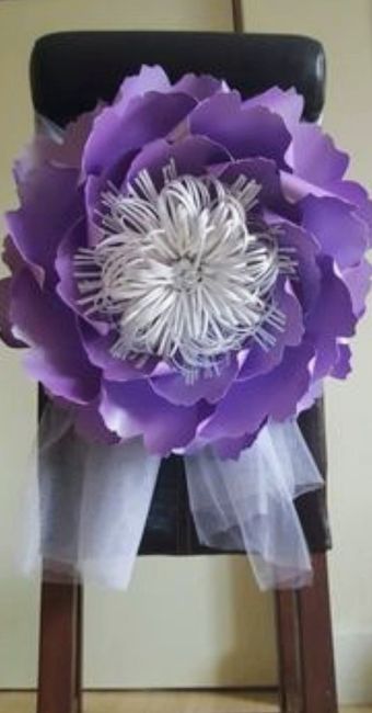 Flores gigantes decorativas en tu boda.así lucen en silla y cortina y así se hacen (diy) 42