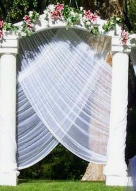 Decora tu boda con tul, velos iluminados en Cortinas,pasillos y más. 12