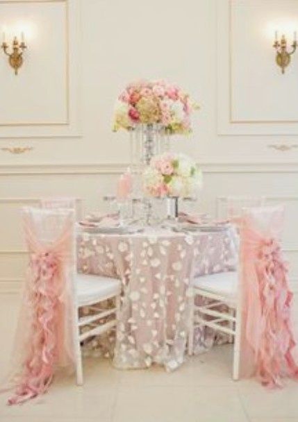 Decora tu boda con tul, velos iluminados en Cortinas,pasillos y más. 36