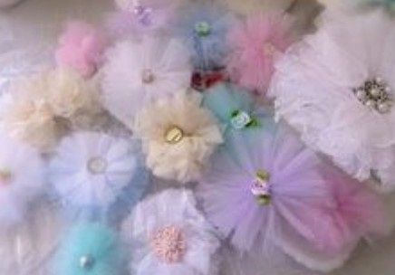 Decora tu boda con tul, velos iluminados en Cortinas,pasillos y más. 52