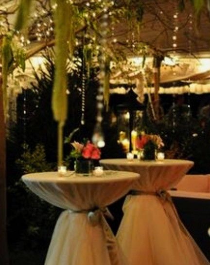Decora tu boda con tul, velos iluminados en Cortinas,pasillos y más. 54