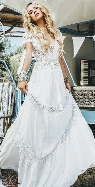 Vestidos de Novia en playa. Inspiración en modelos. 8