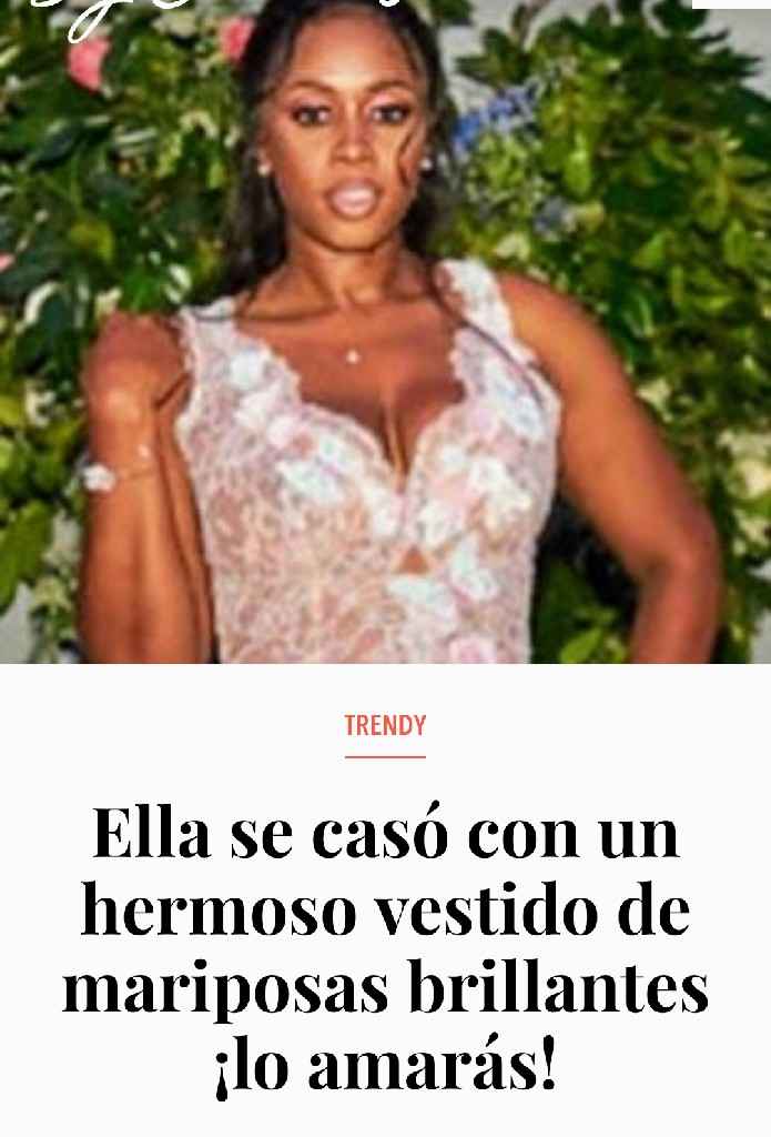 Novia se casó con hermodo vestido con mariposas. Un cambio. - 1