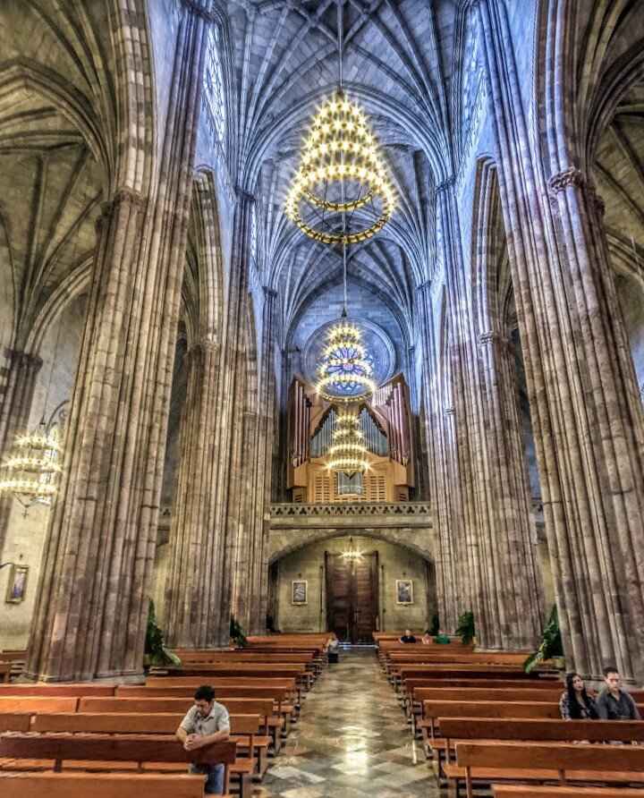 Alguien se caso o se casara en el expiatorio de guadalajara jalisco? - 3