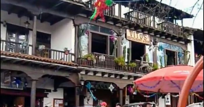 Luna de Miel,al bosque de Mazamitla!parte 1. El pueblito - 11