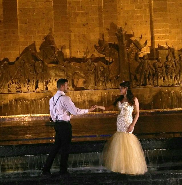 Outfits en pareja color azul 26