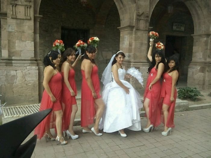 Presume a tus damas! - 1