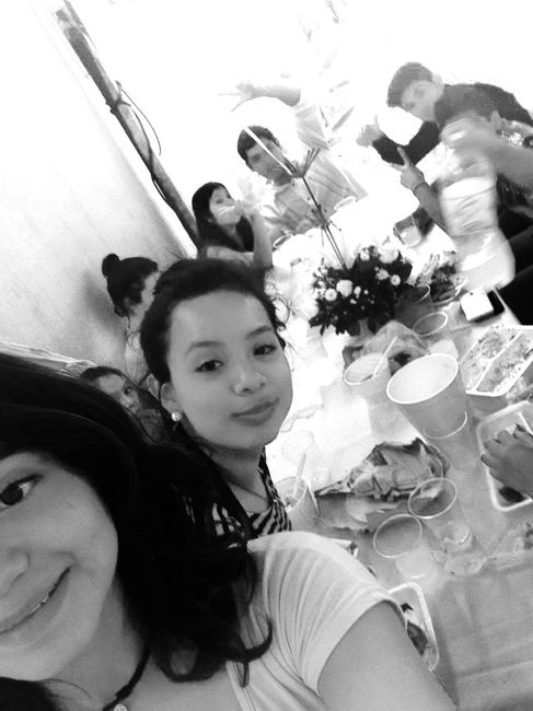 Un momento con los primos y amigos 