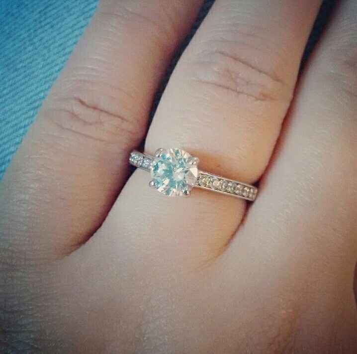 A 17 días: gripa, último aniversario como novios y el mejor regalo - 1