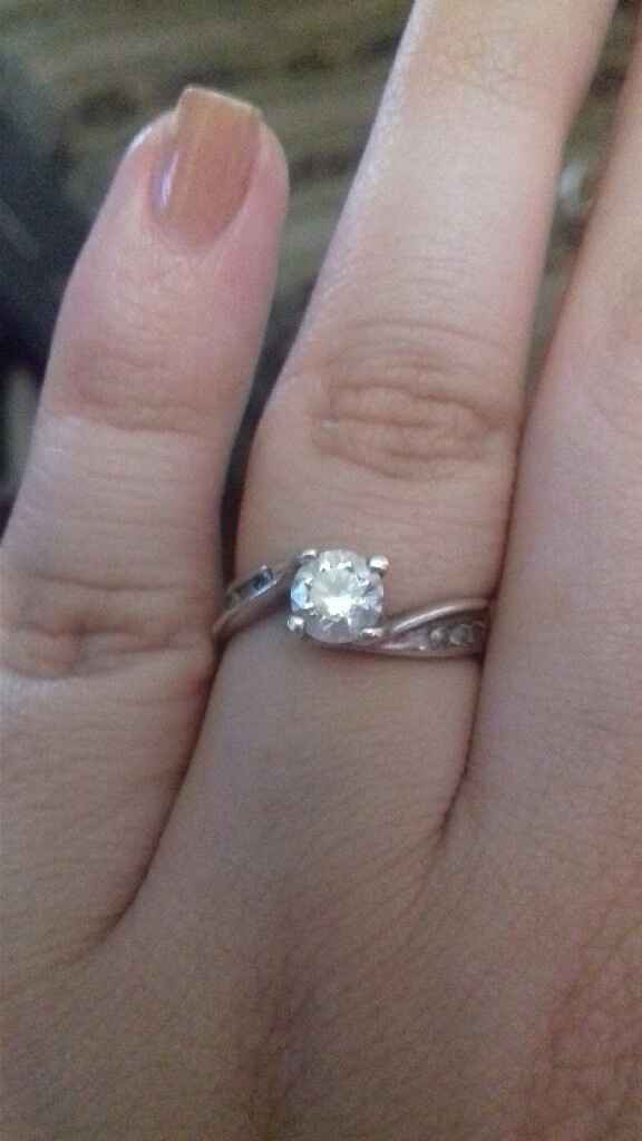 Presumaan sus bellos anillos!! - 1