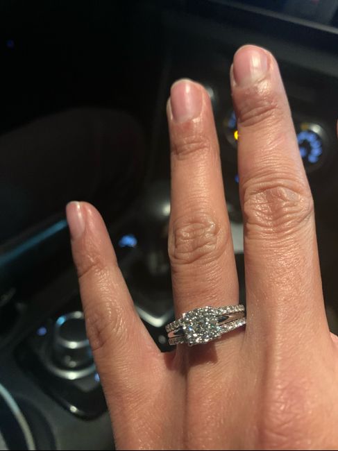 Simón dice....muéstrame tu anillo de compromiso💍 4