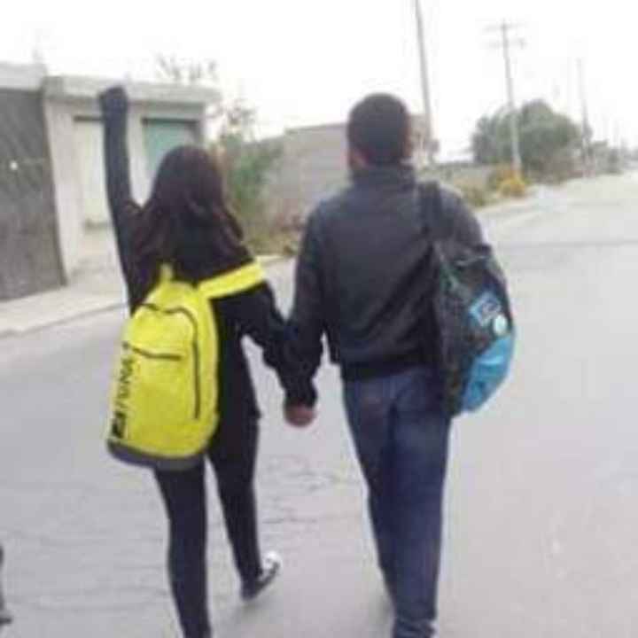 ¿Cuál fue la primera foto en pareja que subieron a las redes sociales? - 1