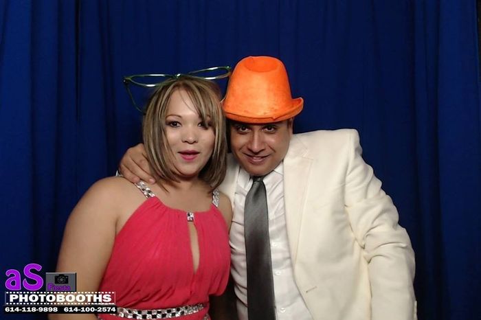 mi otra cuñada y su esposo...