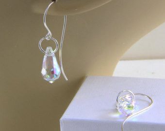 Aretes gotita de cristal sencillos