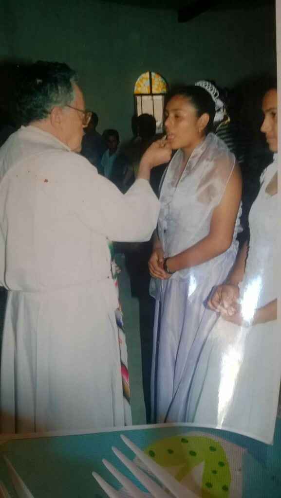 Presentacion matrimonial por la iglesia - 3