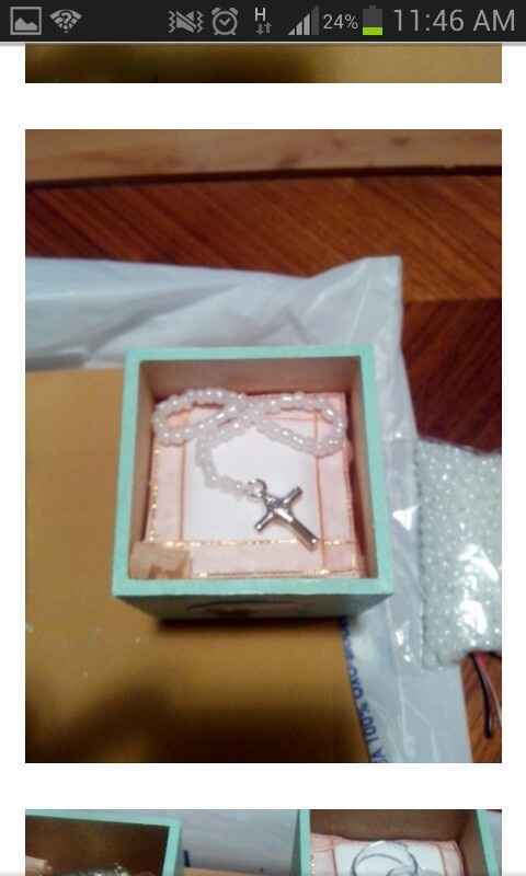 Ayuda: consejos de como proponerles a las chicas que sean mis damas y que detalles darle para que di