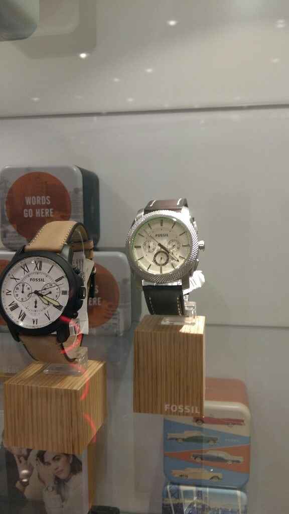 Chicas ayuda: frase para entregar el reloj de compromiso - 1