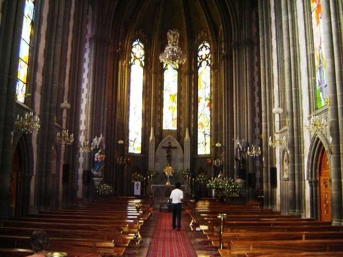 Aqui llegare al altar con él.