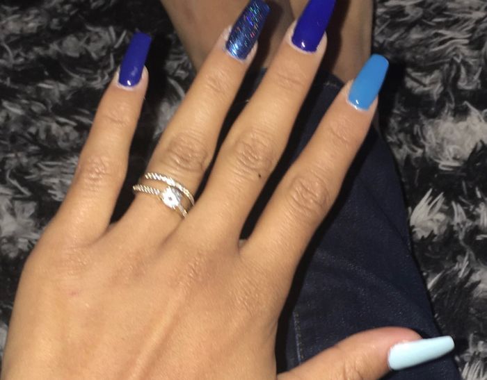 Muestra el anillo - 1