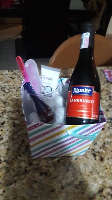 ¿como le pidieron a sus damas que fueran? 10