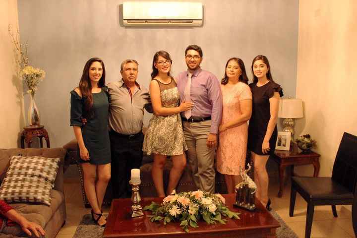 familia de mi FM