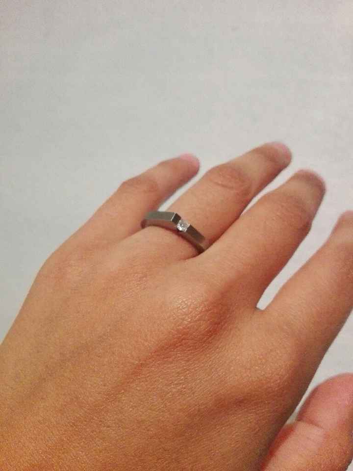 Mi anillo por fin. - 2