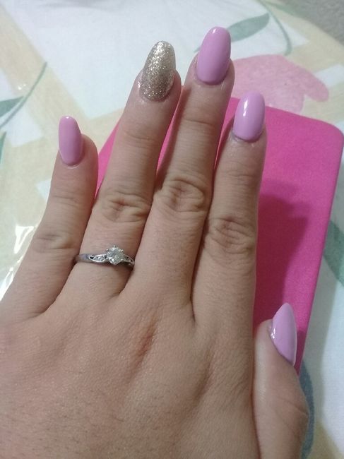 Mis uñas de novia - 1