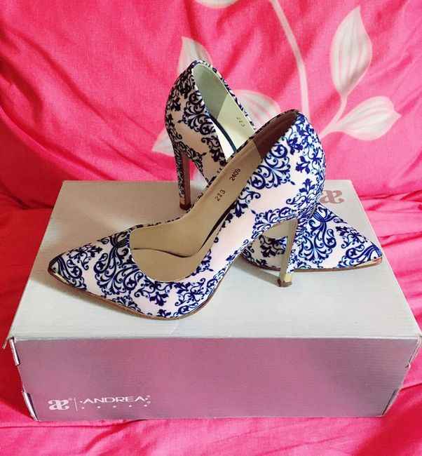 ¿Que tipo y color de zapatilla llevarán en su boda? - 1