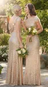 Ideas para vestidos de damas en Dorado 🌈 - 2